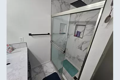 1261 W 22nd St, Merced, CA 95340 - Photo 22