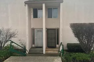 915 Acosta Plz 6, Salinas, CA 93905 - Photo 1