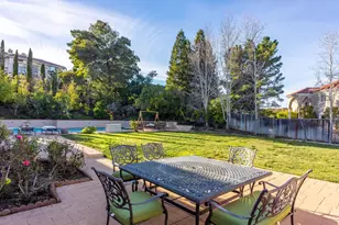 2496 Butternut Dr, Hillsborough, CA 94010 - Photo 88