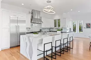 2496 Butternut Dr, Hillsborough, CA 94010 - Photo 16