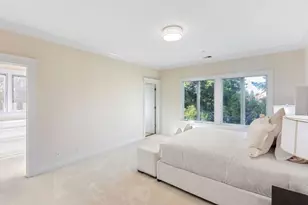 2496 Butternut Dr, Hillsborough, CA 94010 - Photo 54
