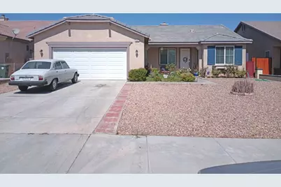 10452 Thorndale St, Adelanto, CA 92301 - Photo 1