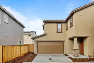 2130 Gladiola Dr, Hollister, CA 95023 - Photo 1