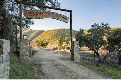 33120 River Rd, Gonzales, CA 93926 - Photo 1