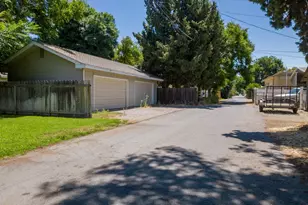151-153 N Shasta St, Willows, CA 95988 - Photo 8