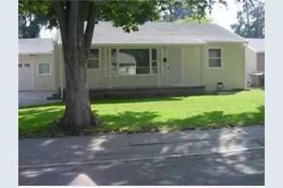 1830 De Ovan Ave, Stockton, CA 95204 - Photo 1