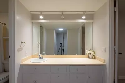 8227 Shelter Creek Ln, San Bruno, CA 94066 - Photo 14