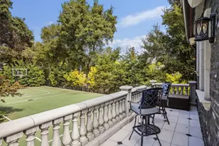 15253 Montalvo Rd, Saratoga, CA 95070 - Photo 92