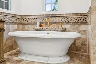 15253 Montalvo Rd, Saratoga, CA 95070 - Photo 58