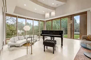 11481 Magdalena Rd, Los Altos Hills, CA 94024 - Photo 14