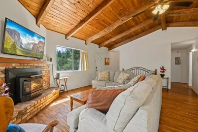 19935 Pine Mountain Dr, Groveland, CA 95321 - Photo 6