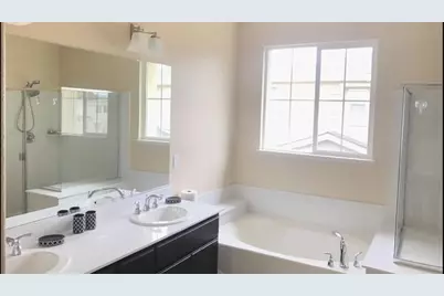 2256 Dorset Ln, Fairfield, CA 94533 - Photo 12