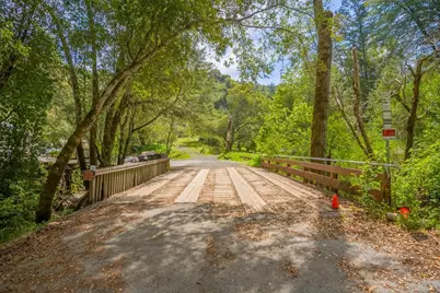 16503 Sanborn Rd, Saratoga, CA 95070 - Photo 2