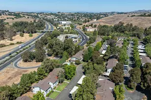 900 Cambridge Dr 56, Benicia, CA 94510 - Photo 36