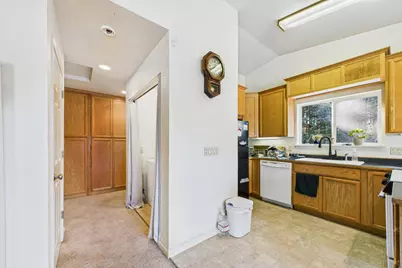 972 Spring Rd, Whitethorn, CA 95589 - Photo 20