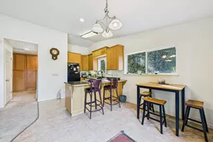 972 Spring Rd, Whitethorn, CA 95589 - Photo 16