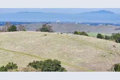 640 Los Trancos Rd, Los Altos Hills, CA 94028 - Photo 26