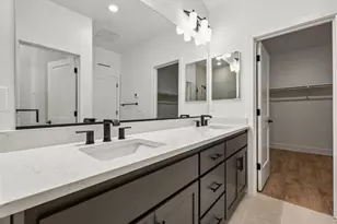 806 Redberry Wy, San Jose, CA 95117 - Photo 32