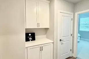 1661 Spring St 424, Davis, CA 95616 - Photo 18