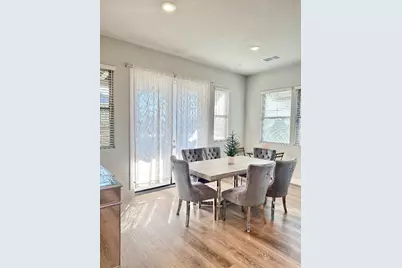 1661 Spring St 424, Davis, CA 95616 - Photo 4