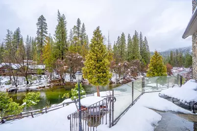 7899 Forest Dr, Yosemite National Park, CA 95389 - Photo 82
