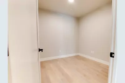 400 San Benito St 308, Hollister, CA 95023 - Photo 6