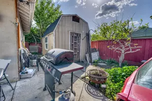 2271 Euclid Ave, East Palo Alto, CA 94303 - Photo 88