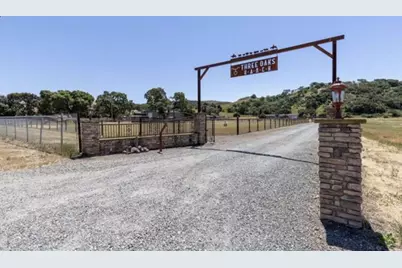 19963 Hale Ave, Morgan Hill, CA 95037 - Photo 8