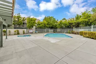 1087 Summerain Ct, San Jose, CA 95122 - Photo 26