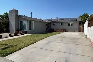 471 Helen Ave, Tracy, CA 95376 - Photo 1