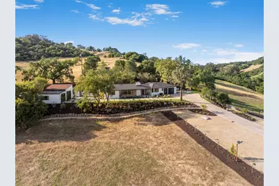 2275 Llagas Rd, Morgan Hill, CA 95037 - Photo 52