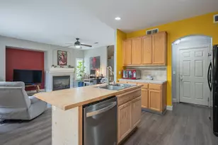 1416 San Rafael St, Los Banos, CA 93635 - Photo 10