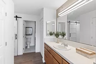 685 Dartmore Ln 165, Hayward, CA 94544 - Photo 16