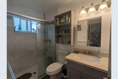 250 Schafer Rd, Hayward, CA 94544 - Photo 16