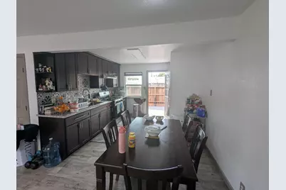 250 Schafer Rd, Hayward, CA 94544 - Photo 4