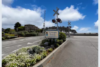 302 Seascape Resort Dr, Aptos, CA 95003 - Photo 32