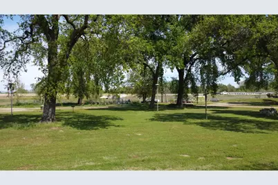 17439 E Kings Canyon Rd, Sanger, CA 93657 - Photo 1