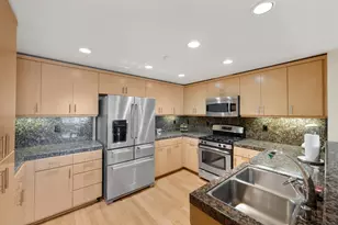 2853 Regatta Dr, Oakland, CA 94601 - Photo 20