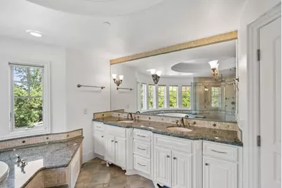 12690 Dianne Dr, Los Altos Hills, CA 94022 - Photo 34