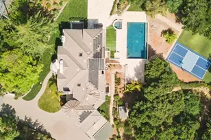 12690 Dianne Dr, Los Altos Hills, CA 94022 - Photo 1