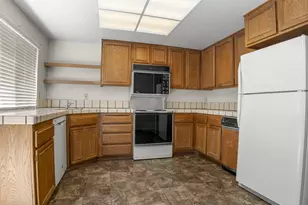 622 N Ahwanee Terrace, Sunnyvale, CA 94085 - Photo 6