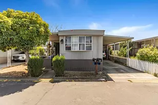 500 W 10 St 134, Gilroy, CA 95020 - Photo 1