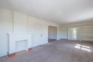 206 Cypress Ave, Pacific Grove, CA 93950 - Photo 38