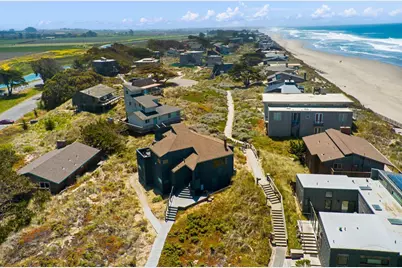 66 Avocet Cir, Watsonville, CA 95076 - Photo 54