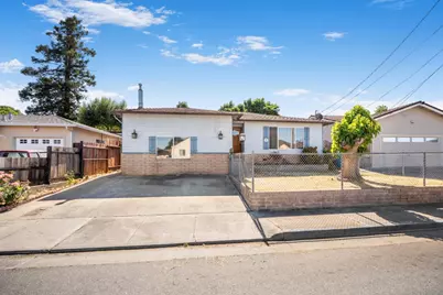 921 Suiter St, Hollister, CA 95023 - Photo 1