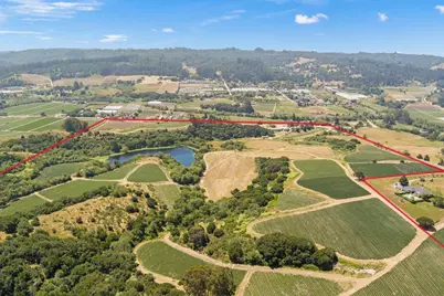 703 &amp; 703A Hall Rd, Royal Oaks, CA 95076 - Photo 4