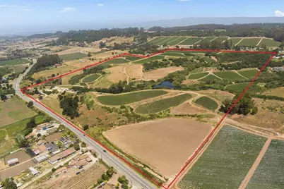 703 &amp; 703A Hall Rd, Royal Oaks, CA 95076 - Photo 2