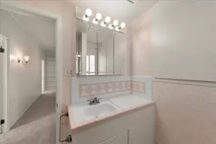 703 &amp 703A Hall Rd, Royal Oaks, CA 95076 - Photo 18