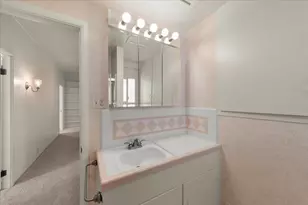 703 &amp 703A Hall Rd, Royal Oaks, CA 95076 - Photo 18