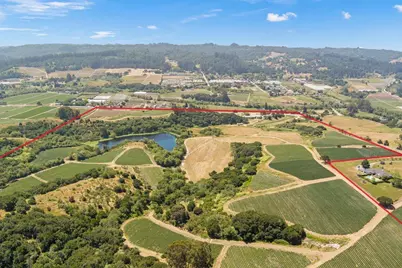 703 &amp; 703A Hall Rd, Royal Oaks, CA 95076 - Photo 4